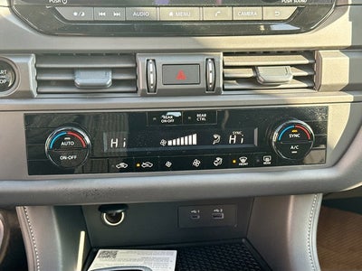 2025 Nissan Pathfinder S