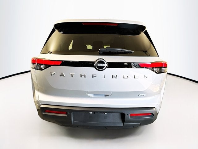 2025 Nissan Pathfinder S