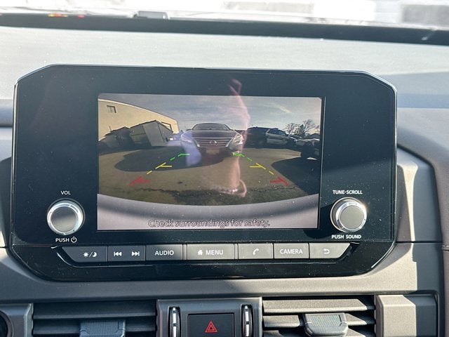 2025 Nissan Pathfinder S