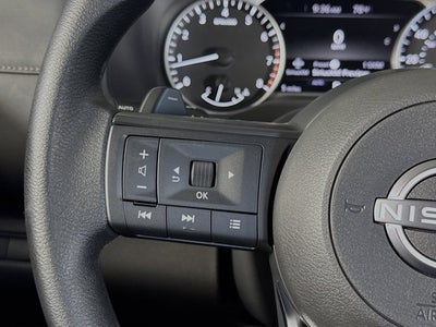 2025 Nissan Pathfinder S