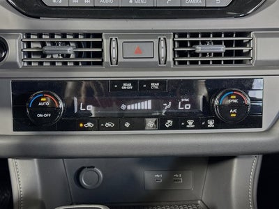 2025 Nissan Pathfinder S