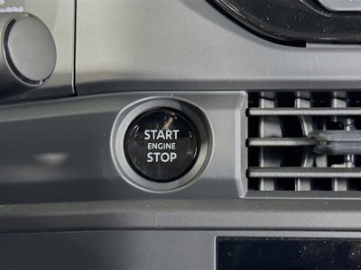 2025 Nissan Pathfinder S