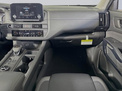 2025 Nissan Pathfinder S