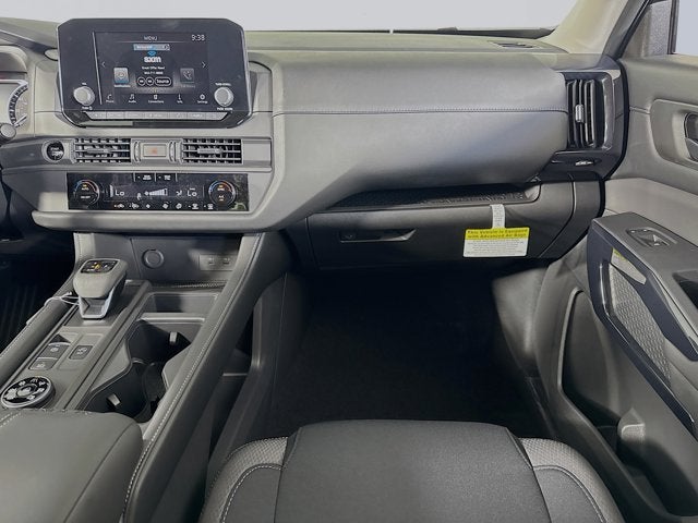 2025 Nissan Pathfinder S