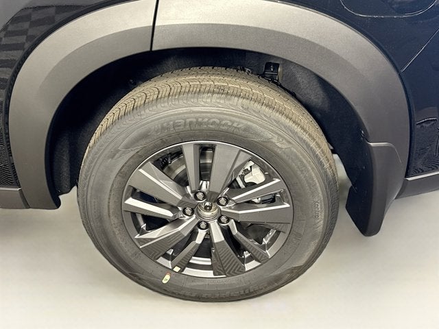 2025 Nissan Pathfinder S