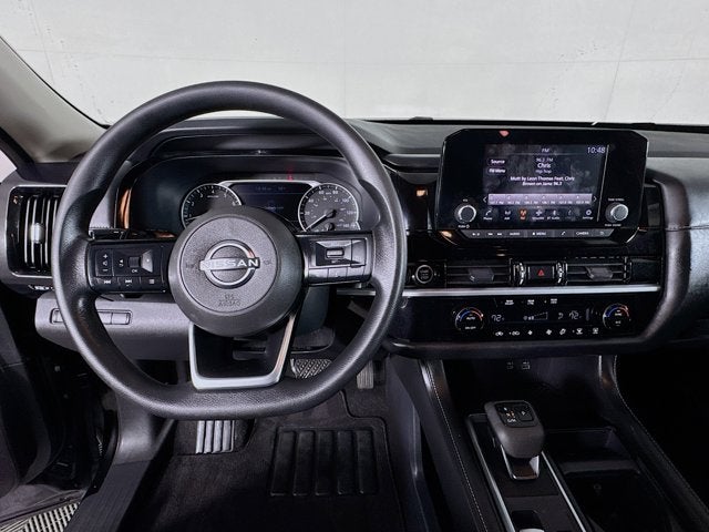 2022 Nissan Pathfinder S