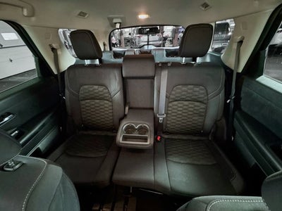 2022 Nissan Pathfinder S