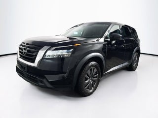 2022 Nissan Pathfinder S