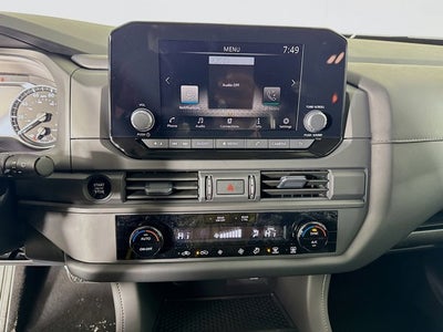 2025 Nissan Pathfinder S