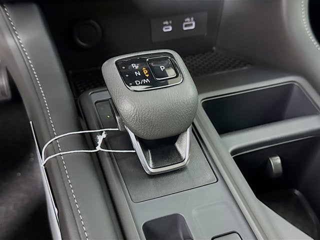 2025 Nissan Pathfinder S