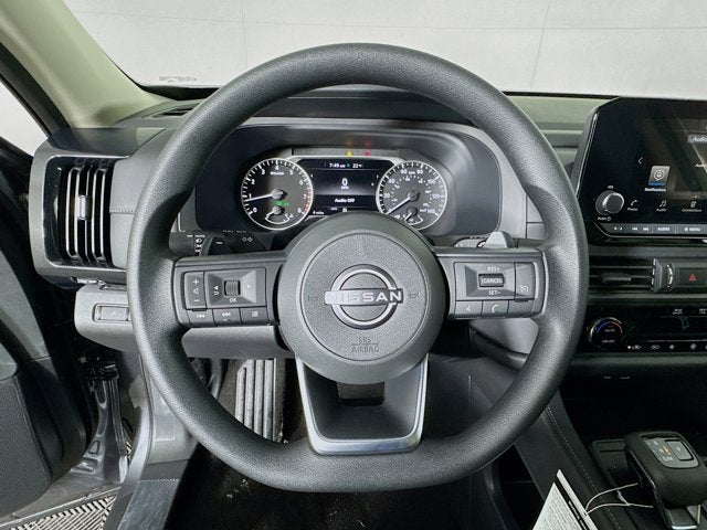 2025 Nissan Pathfinder S