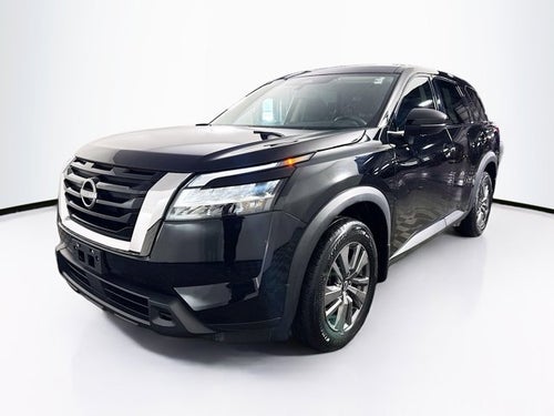 2022 Nissan Pathfinder S
