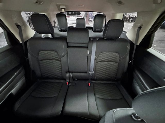 2022 Nissan Pathfinder S