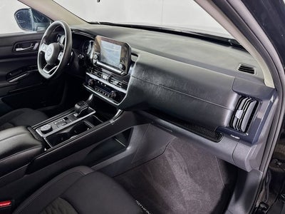 2022 Nissan Pathfinder S