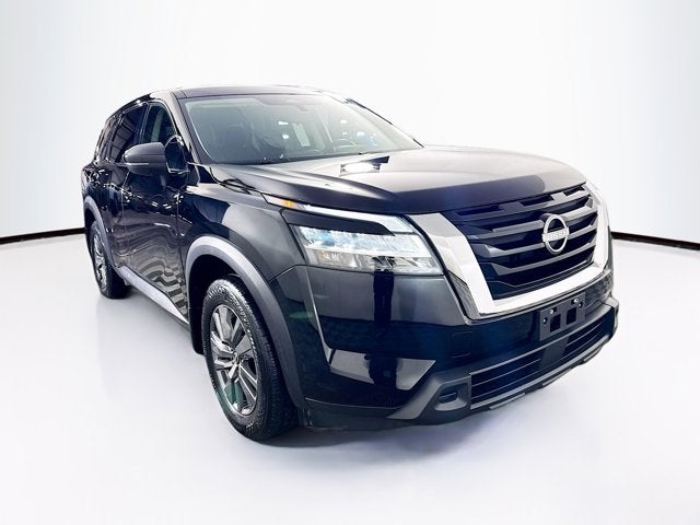 2022 Nissan Pathfinder S