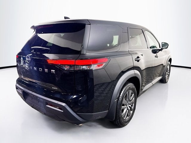 2022 Nissan Pathfinder S