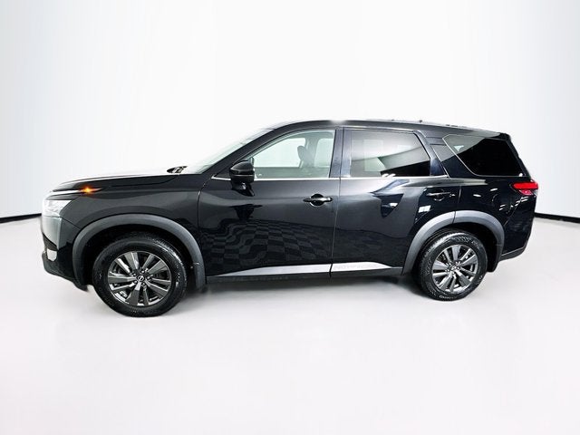 2022 Nissan Pathfinder S