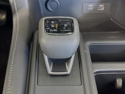 2025 Nissan Pathfinder S