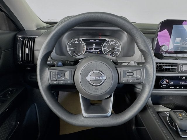 2025 Nissan Pathfinder S