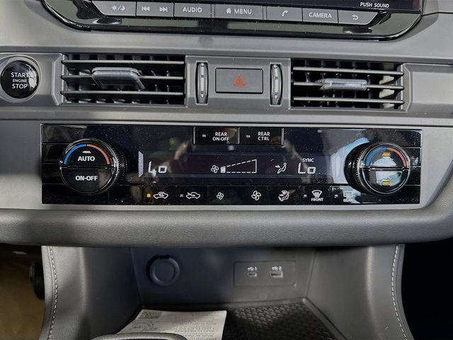 2025 Nissan Pathfinder S