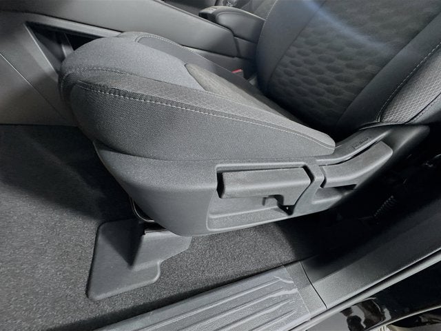 2025 Nissan Pathfinder S