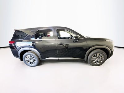 2025 Nissan Pathfinder S