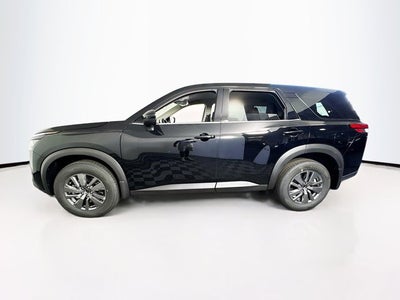 2025 Nissan Pathfinder S