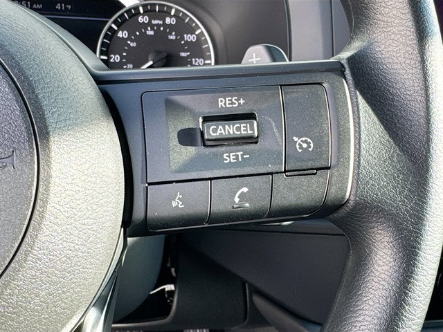 2025 Nissan Pathfinder S