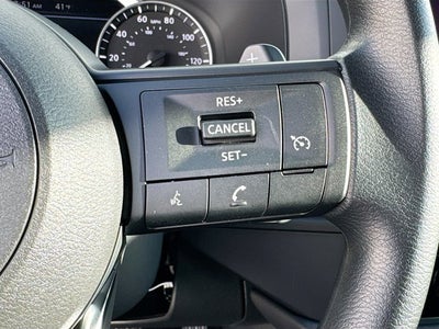 2025 Nissan Pathfinder S