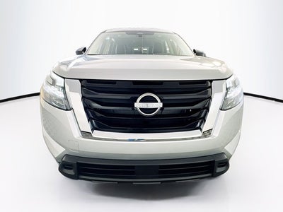 2025 Nissan Pathfinder S