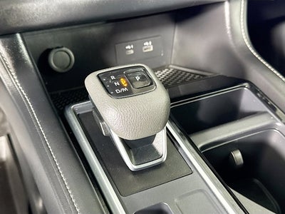 2023 Nissan Pathfinder SV