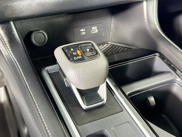 2023 Nissan Pathfinder SV