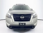 2023 Nissan Pathfinder SV