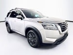 2023 Nissan Pathfinder SV