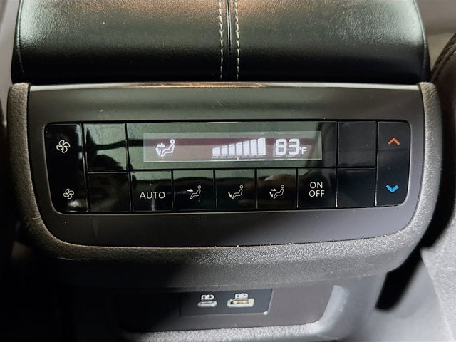 2023 Nissan Pathfinder SV