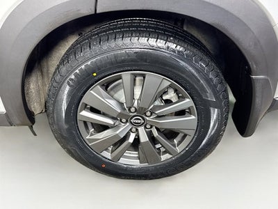 2023 Nissan Pathfinder SV