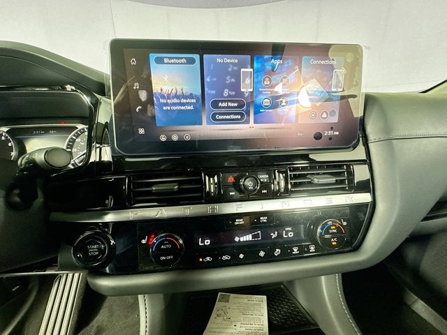 2026 Nissan Pathfinder SV