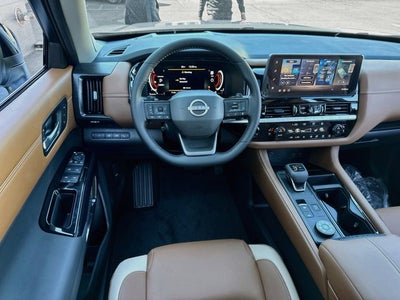 2026 Nissan Pathfinder Platinum