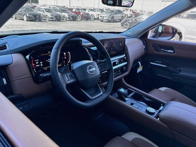 2026 Nissan Pathfinder Platinum