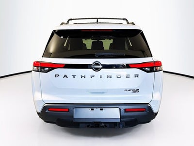 2026 Nissan Pathfinder Platinum