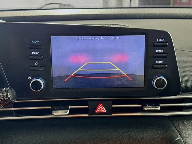 2021 Hyundai Elantra SE