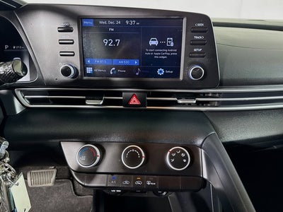 2021 Hyundai Elantra SE