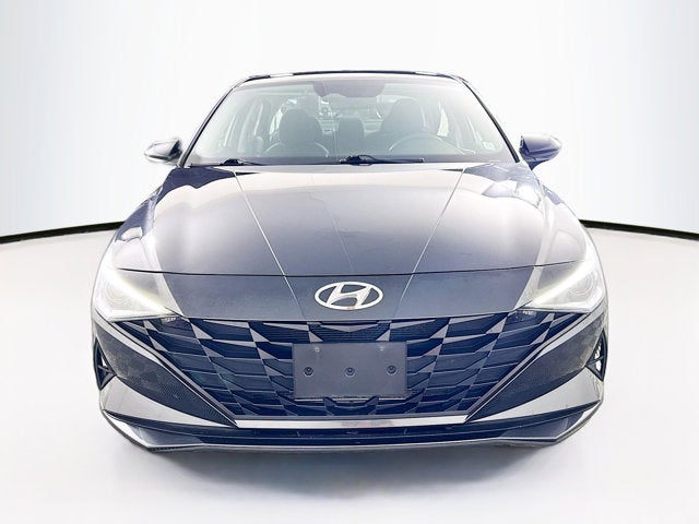 2021 Hyundai Elantra SE