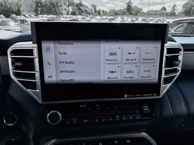 2022 Toyota Tundra 4WD Platinum