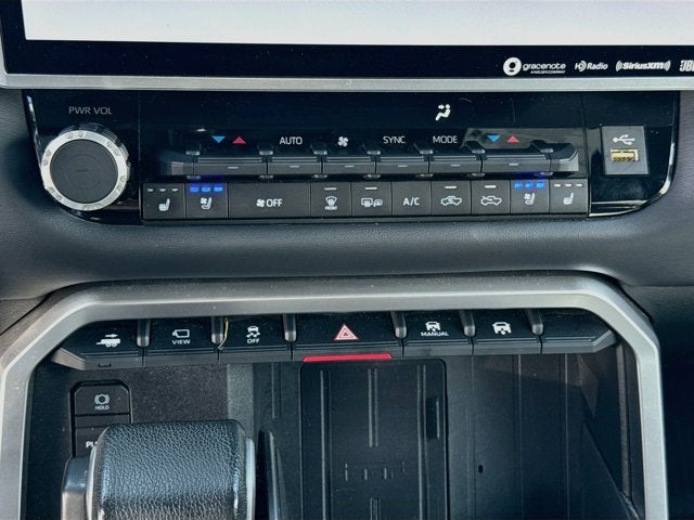 2022 Toyota Tundra 4WD Platinum