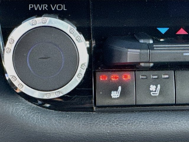 2022 Toyota Tundra 4WD Platinum