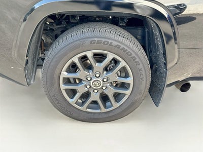 2022 Toyota Tundra 4WD Platinum