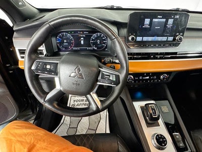 2023 Mitsubishi Outlander SEL