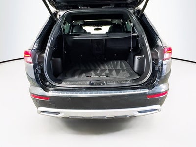 2023 Mitsubishi Outlander SEL