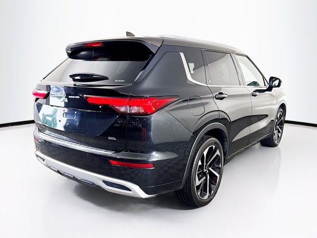 2023 Mitsubishi Outlander SEL